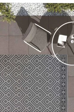 Natura Atomic Geo Rug