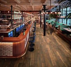 Karndean Art Select Reclaimed Chestnut