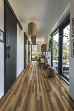 Kahrs Da Capo Oak Indietro