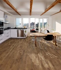 Kahrs Gotaland Oak Backa