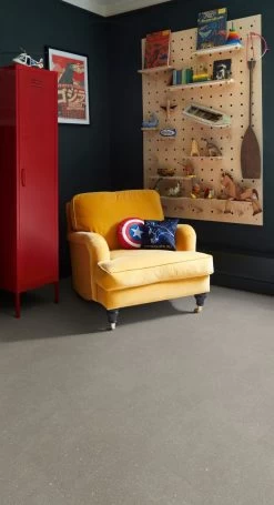 Polyflor Camaro Goldstone Micro Terrazzo