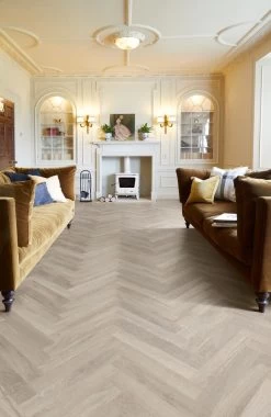 Polyflor Camaro Waterside Oak Herringbone