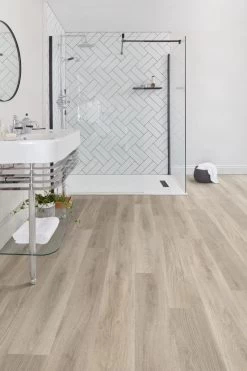 Polyflor Camaro Waterside Oak