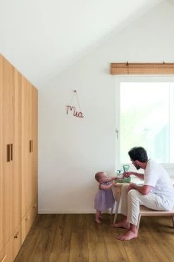 Quickstep Classic Cocoa Brown Oak