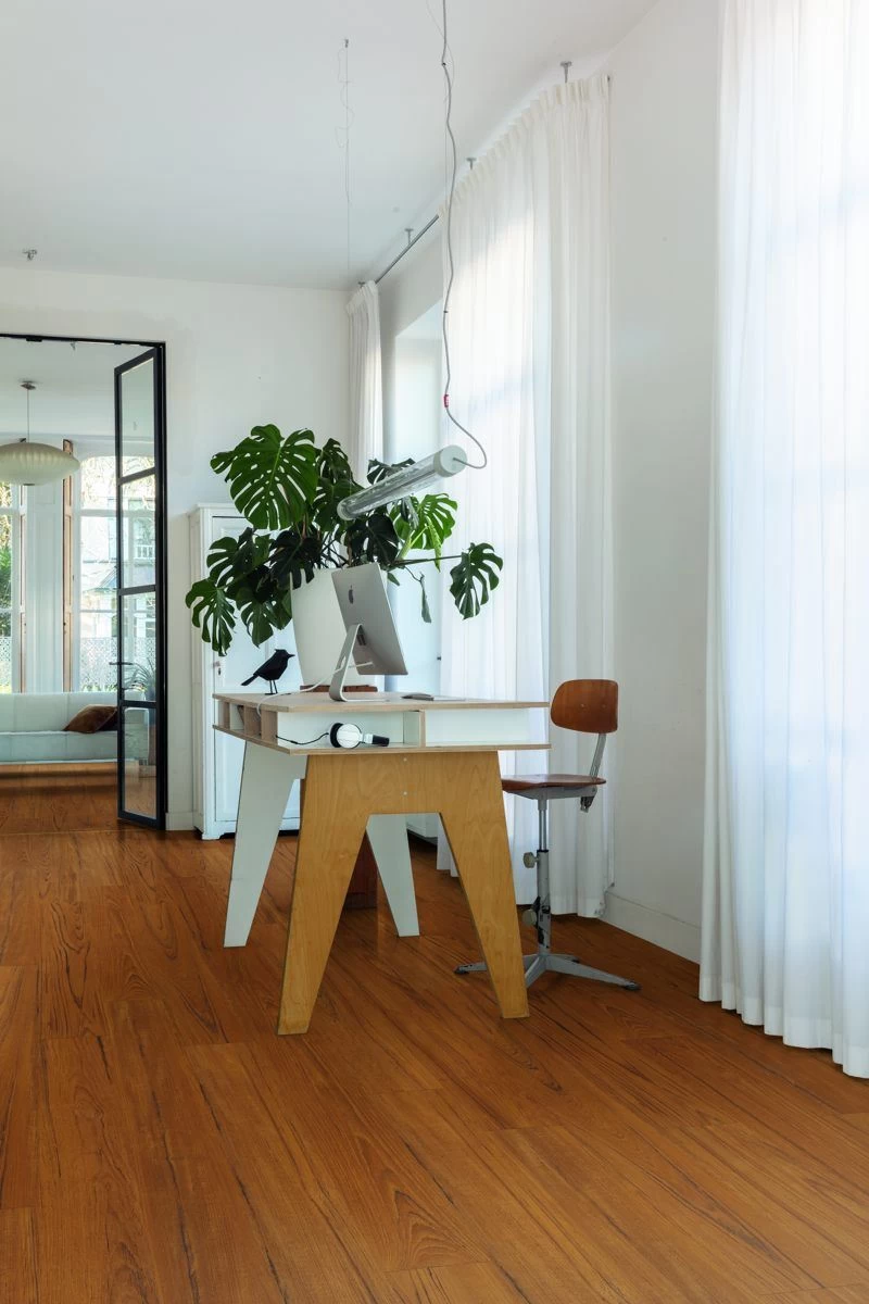 Quickstep Classic Medium Brown Teak 3 Quickstep Classic Medium Brown Teak