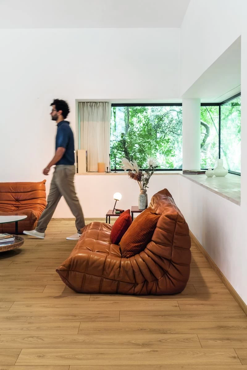 Quickstep Classic Sandy Oak