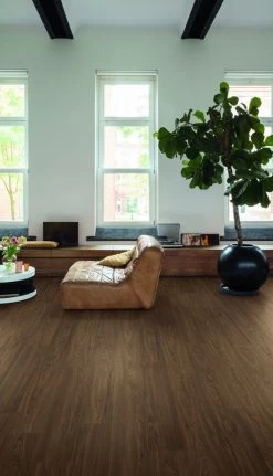 Quickstep Capture Chic Walnut