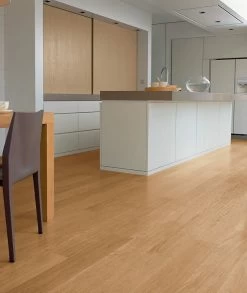 Quickstep Eligna Varnished Oak Natural