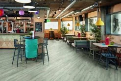 Karndean Van Gogh Light Distressed Oak